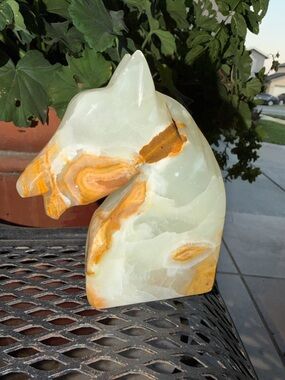 White and Orange Onyx Horse Head Sculpture - Home Art HEAVY GEMSTONE
